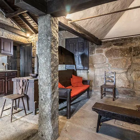 Casas De Selhariz