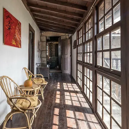 Casas De Selhariz *