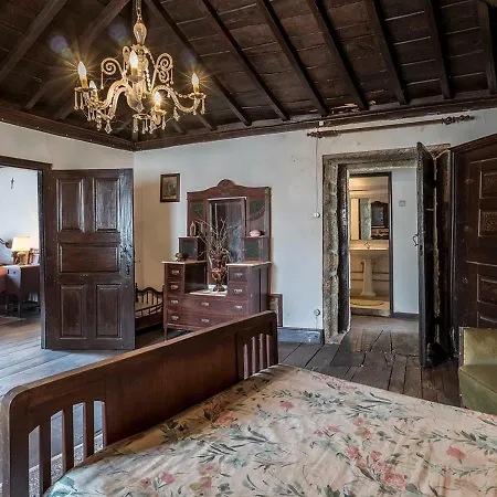 Casas De Selhariz * Vidago