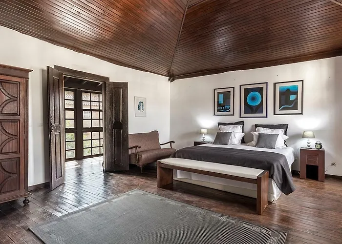 Casas De Selhariz Ferienhaus *